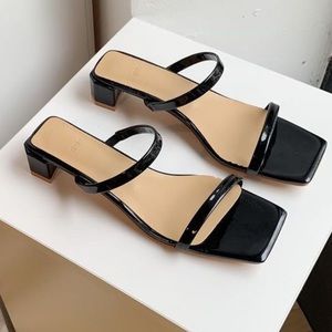 Phoebe Black Sandals